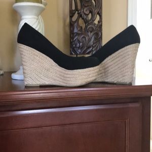 STEVE MADDEN Black Wedge Shoes